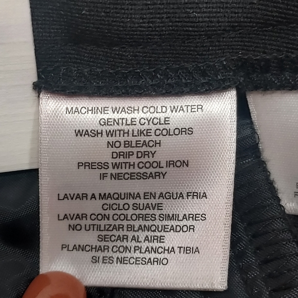 Ann Klein Black Stretch Pants. Size 8. NWT - Picture 11 of 12